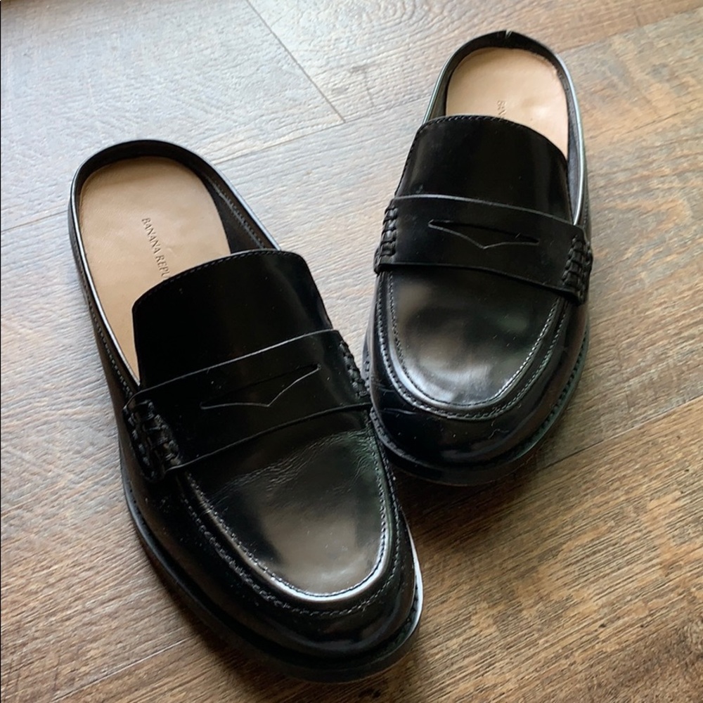 Banana Republic Black Loafer Slides